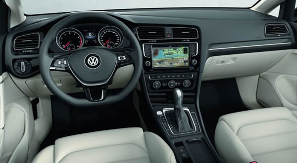 Interior do Volkswagen Golf VII